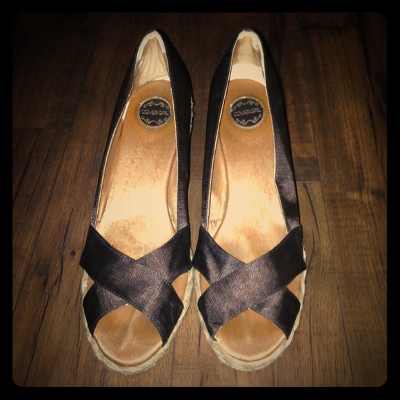 Brown Wedges