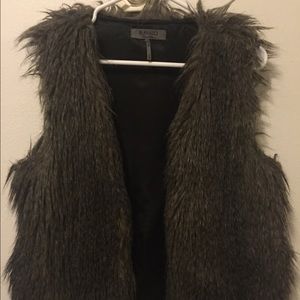 Size M Faux Fur Vest