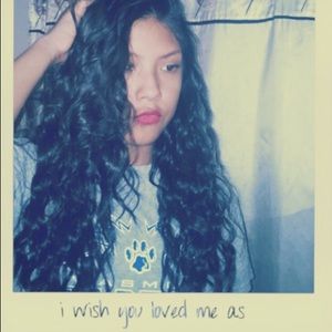 Meet your Posher, Nayeli