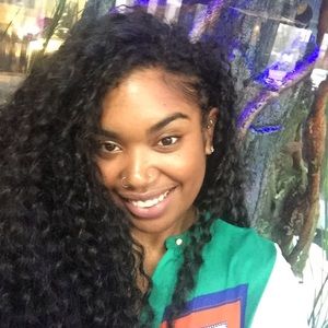 Meet your Posher, Janine