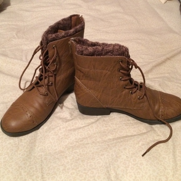 Brown boots
