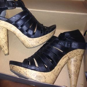 Platform sandals