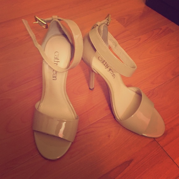 Cathy Jean nude heels