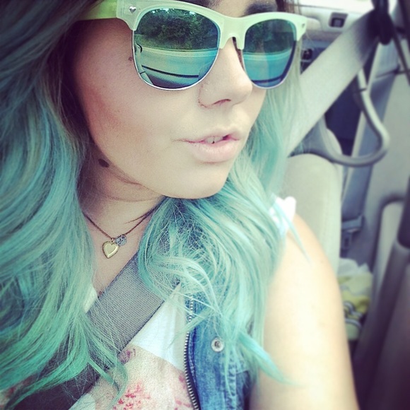 💖Meet yer posher, Amber 👅✨✨ - Picture 2 of 4