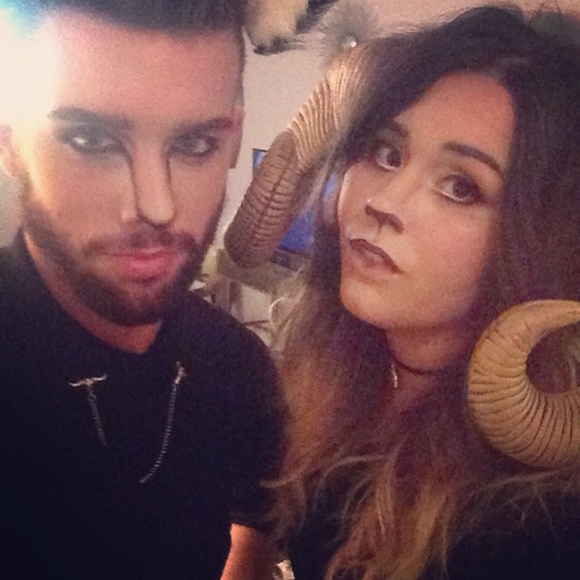 💖Meet yer posher, Amber 👅✨✨ - Picture 3 of 4