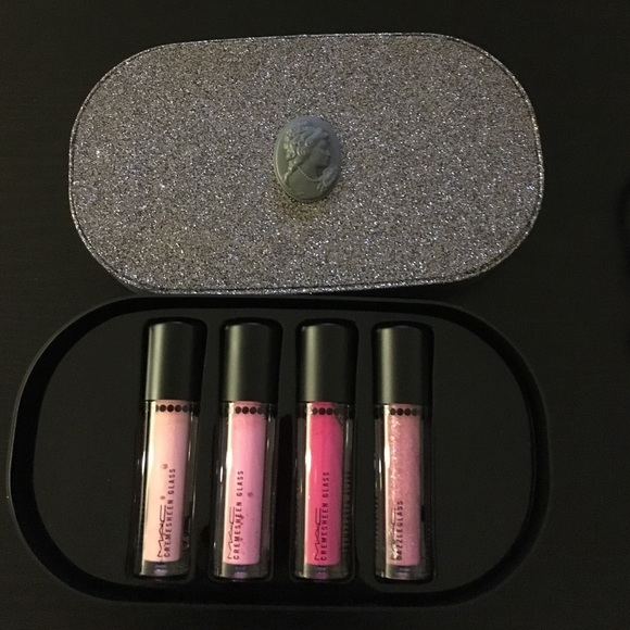 MAC lip gloss