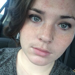 Meet your Posher, Shelby