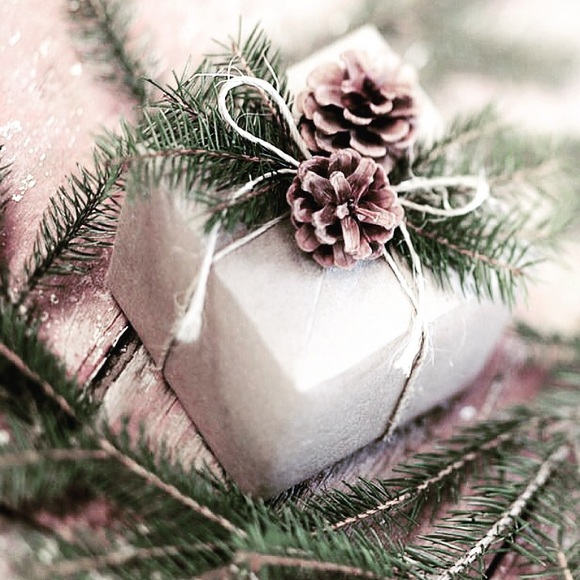 Looking for Christmas Gifts!
