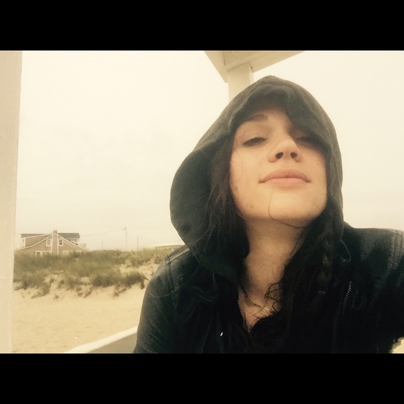 Meet your Posher, Vanessa