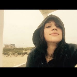 Meet your Posher, Vanessa