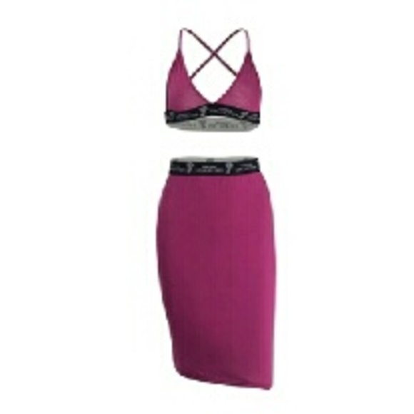 Raspberry red two piece bodycon dress set - Picture 3 of 3