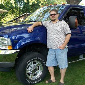 Meet your Posher, Tom