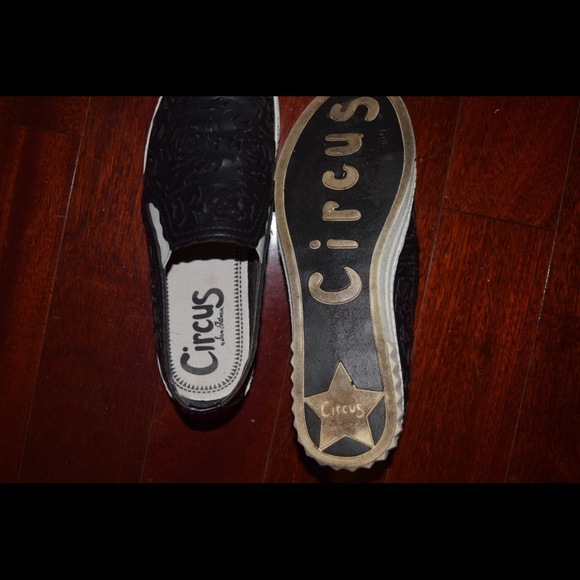 Circus by Sam Edelman slip on sneakers - Picture 4 of 4