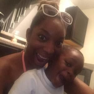 Meet your Posher, Jasmine