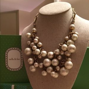 Daphne Pearl Necklace