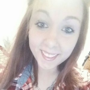 Meet your Posher, Alyssa