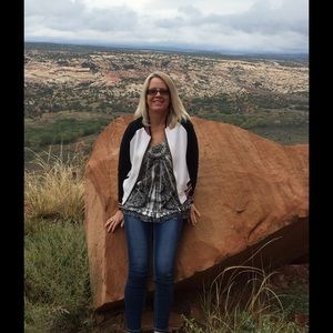 Meet your Posher, Caroline