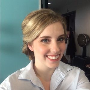 Meet your Posher, Alexandra