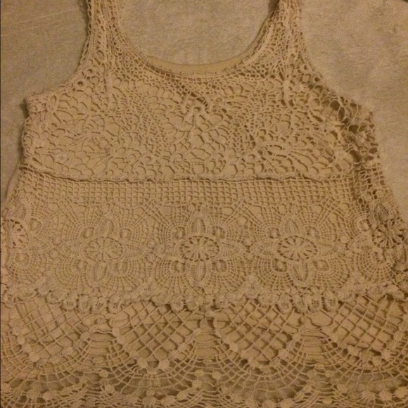 Beautiful crocheted dressy tank size med