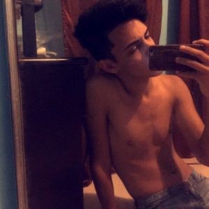 Meet your Posher, Jonathan