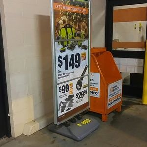 Meet your Posher, Devon