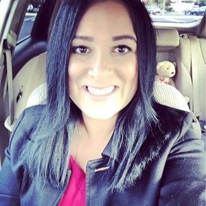 Meet your Posher, Melissa