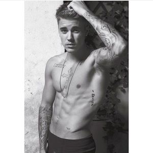 Meet your Posher, Kenadee