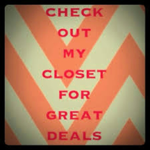 Merchandise - Picture 2 of 4