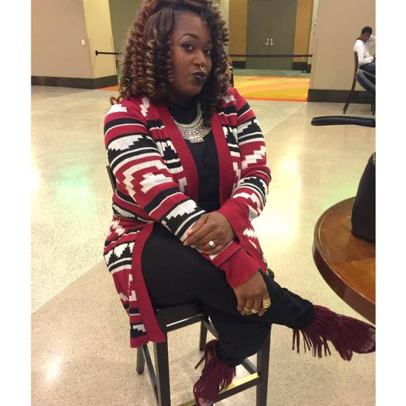 Meet your Posher, Kendra - Picture 1 of 1