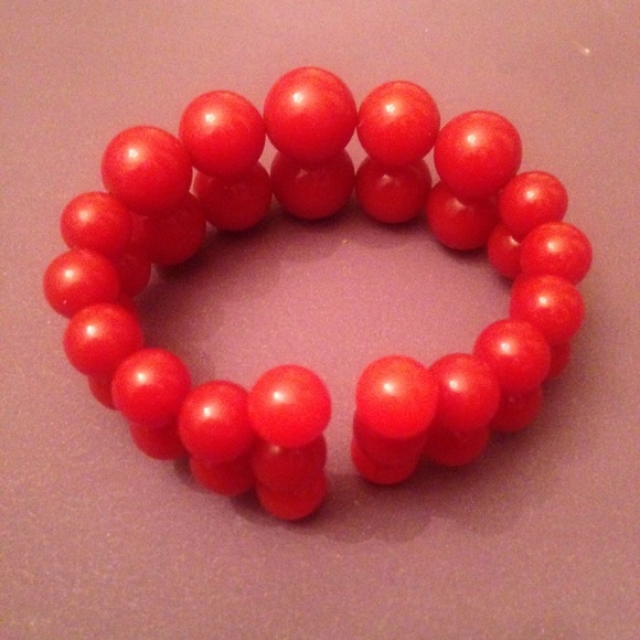 Rare Red Vintage Bakelite Wire Wrap Bracelet