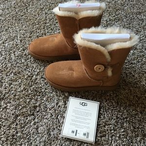 Brand new UGGs!!