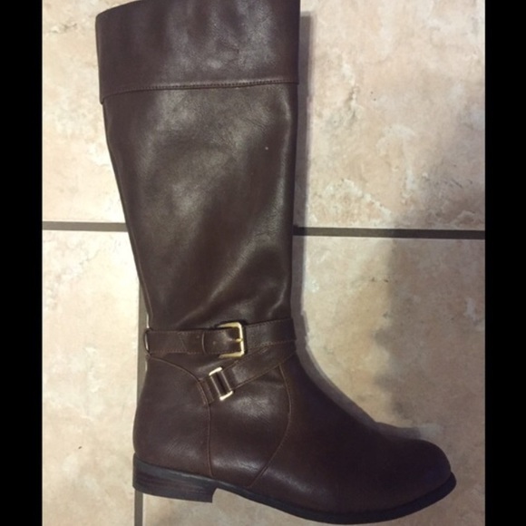 Banana Republic tall leather brown boots 😍