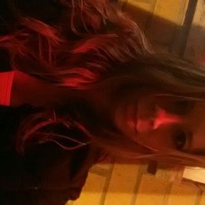 Meet your Posher, Carrie