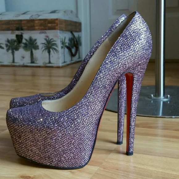 100% AUTH  CHRISTIAN LOUBOUTIN GLITTER DAFFODILE 7 - Picture 1 of 4