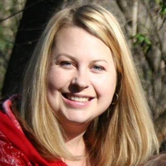 Meet your Posher, Holly - Picture 1 of 1