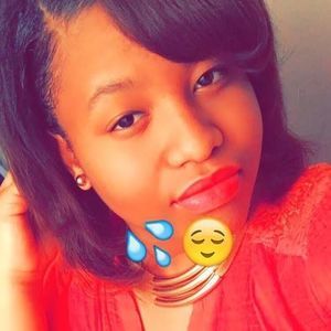 Meet your Posher, Tyesha