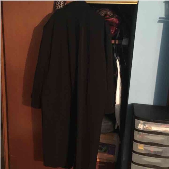 Chereskin Signature Men's Black Trench Coat - Picture 2 of 3