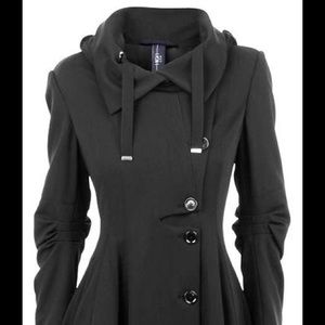 Beautiful dark grey coat . Nwot