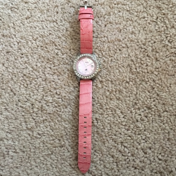 Pearl faced fossil watch