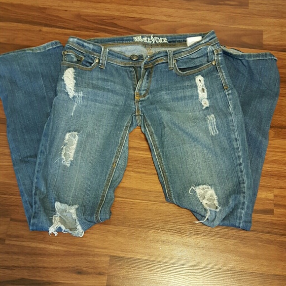 Ripped jeans
