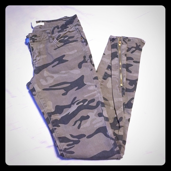 ❌SOLD in bundle❌