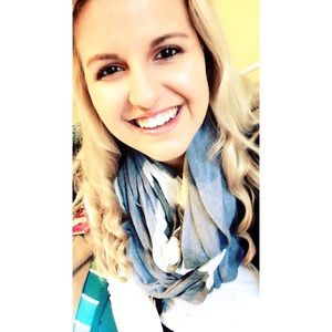 Meet your Posher, Amanda