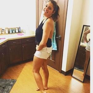 Meet your Posher, Abbe