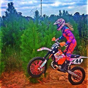 Meet your Posher, Carly