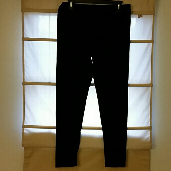 Black cotton leggings