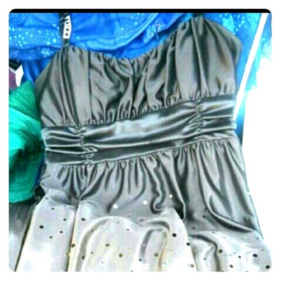 Silver homecoming dress NO wear or tear