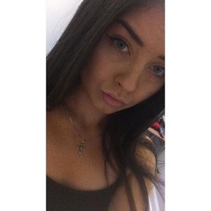 Meet your Posher, Cindy