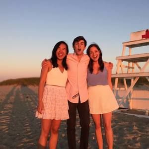 Meet your Posher, Sharla