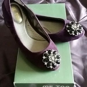 Stunning Purple Suede Flats