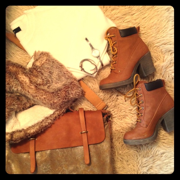 Chunky heel work boots - Picture 1 of 2